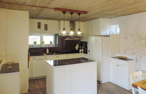 6 Bedroom Awesome Home In Labin - Foto 6