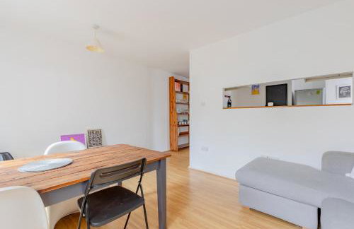 Well Connected 1BDR Flat in the Heart of Islington - Foto 10