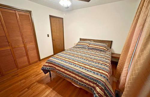 Buffalo Playhouse with game room - Photo 48