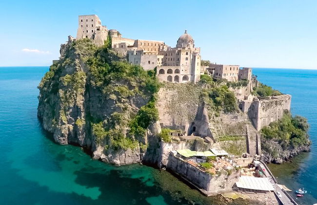 Visita guiada de 2 horas al Castillo Aragonés de Ischia - Foto 4