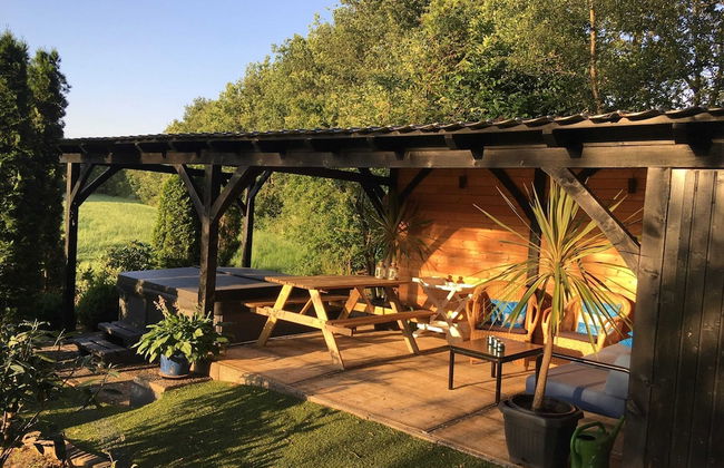 Alluring Holiday Home in Reutum-Weerselo with Hot Tub - Foto 33