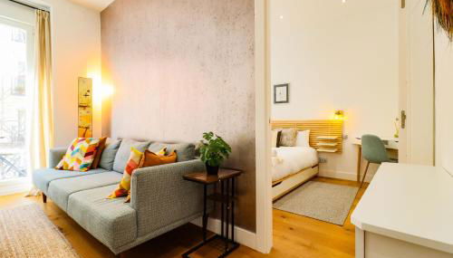 Chamberi Boutique - Photo 4