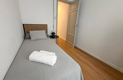 Apartamento reformado de 3 habitaciones en Sagrada Familia - Foto 30