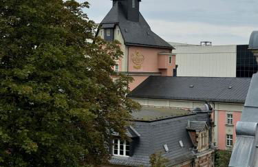 ApartNaest Radeberg - vollausgestattete 1 - bis 4-Zimmer Apartments l 24h Zugang per Code l Check-in Anleitung über Posteingang l Parkplatz auf Anfrage l Frühstück optional - Foto 45