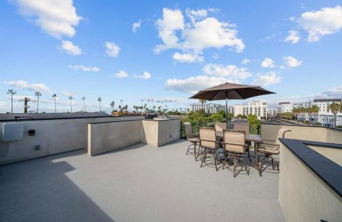 Rooftop Home With Ocean View & Private Parking - Foto 33