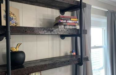 Whole House with Lake and Lift Bridge Overlook for 10 Guests - Foto 59