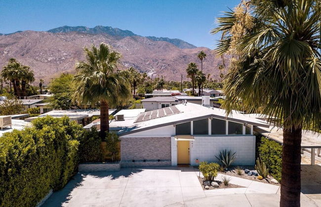 Mid-century Gem w Secret 4th Bedroom Near Downtown - Foto 6