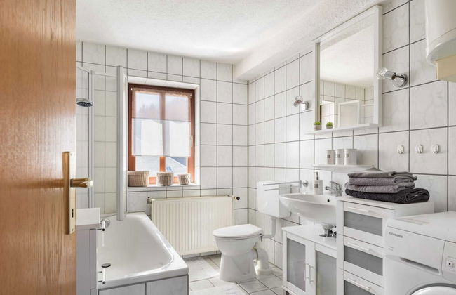 Stylish Apartment With Terrace in Sonneberg - Foto 10