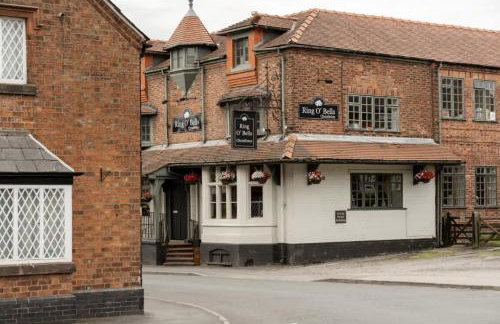 Charming Cottage close to Chester Garden Parking - Photo 33