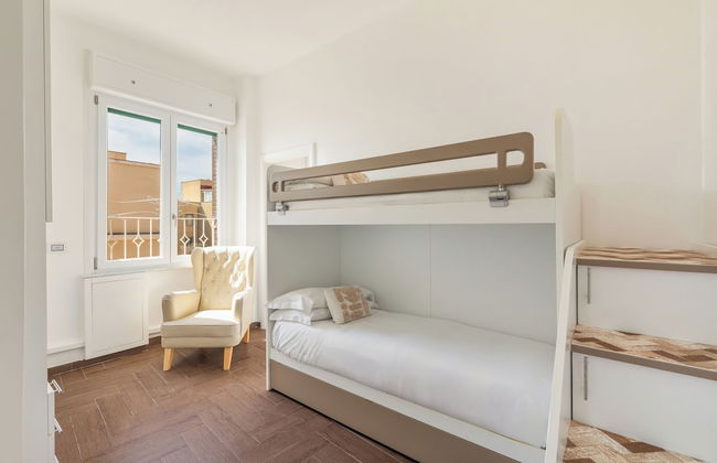 Beach Apartment - Photo 7