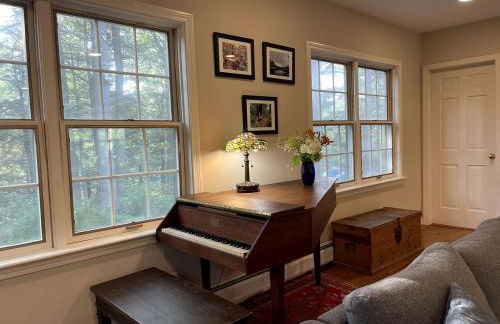 Unique Ski Rental in Berkshires Charlemont Near Hawley State Forest, Plainfield, Western Massachusetts - Foto 24