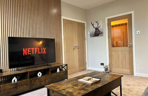 Panmure by CENTRAL SERVICED APARTMENTS - 2 Double Bedrooms - Monifieth - Sleeps 4 - Modern & Unique - Smart TV & WiFi - Fully Equipped Kitchen - Spacious & Unique - Foto 6