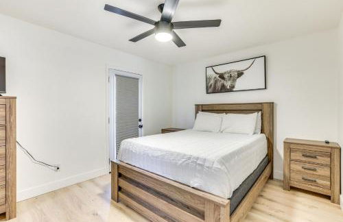 Pool, Basketball and BBQ! Glendale Group Getaway - Foto 11