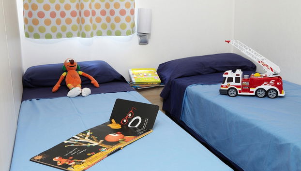 Bungalow Near Pals Beach & Pool - Foto 3, Habitación