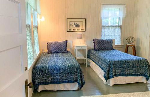 Saranac Lake Cabin with Beach Access - Foto 18