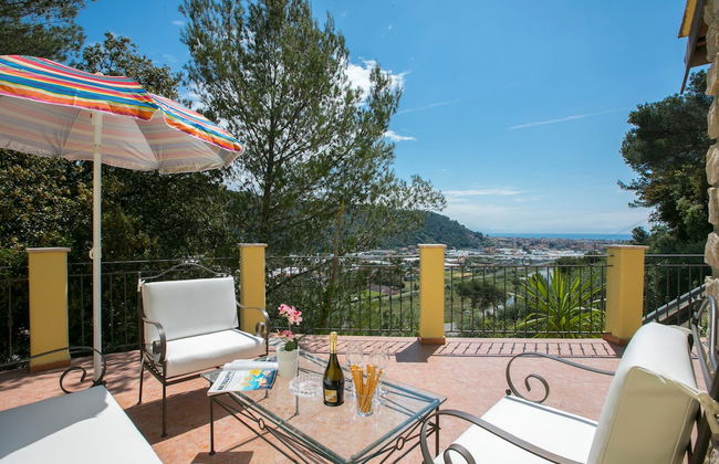 Villa Monte Enrico - Pool And Whirlpool - Foto 3