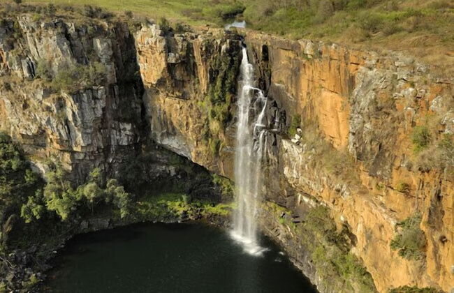 Log Cabin & Settlers Village - Photo 43