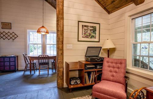 Enchanting Mountain Cottages w Hot Tub & Fireplace - Foto 7