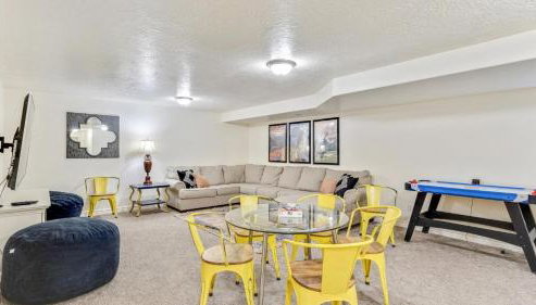 Play & Gather in Luxury,Pets too! Close to it Everything! - Foto 4, Game Room