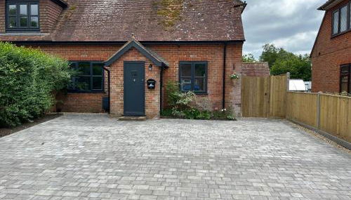 Bee Cottage - Romsey - Photo 1