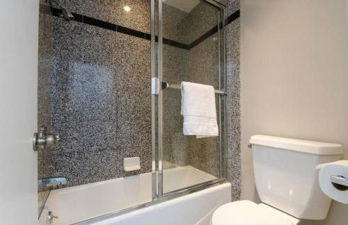 SURF-N-SAND 2-Bedrooms, MALIBU - Foto 4