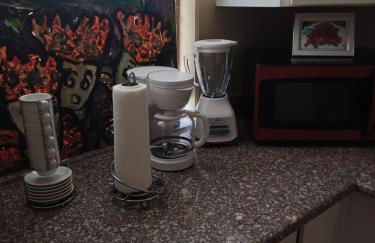 Authentic Treme Cottage Home - Foto 24