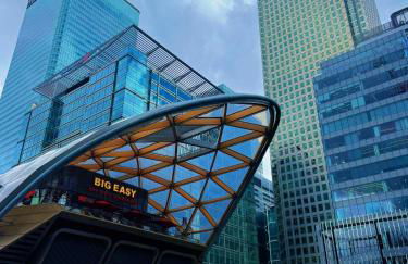 Luxury Penthouse Balcony Flat - 5 Min to Canary Wharf - Prime Long Stays - Foto 15