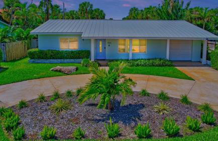 Tradewinds Ultimate Delray Beach Lifestyle 3BR2BA Home with Heated Pool - Foto 72