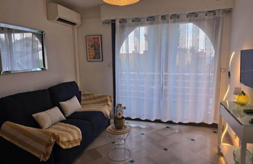 Résidence de luxe Sun Paradis, Studio terrasse, vue Mer Piscine - Foto 9