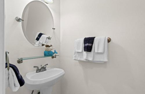 Beach Please, Townhome, Sleeps 4, Free Activities Included! - Foto 17
