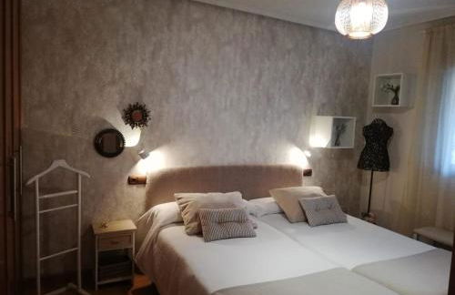 Apartamento con jardín privado a 10 min del centro de Salamanca - Foto 3