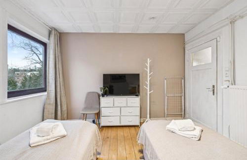 Nalia Homes - Central apartment with train station within walking distance - Foto 9