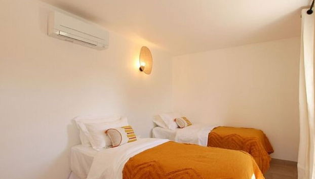 Majestic Holiday Home in Grimaud With Private Pool - Foto 4, Habitación