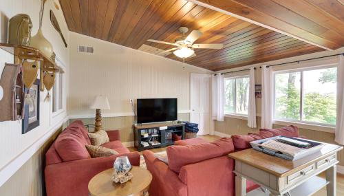 Cozy Lake Champlain Cottage with Private Beach! - Foto 4