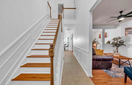 Updated University Area Home with Hot Tub Near Charlotte Your Perfect Retreat - Foto 2