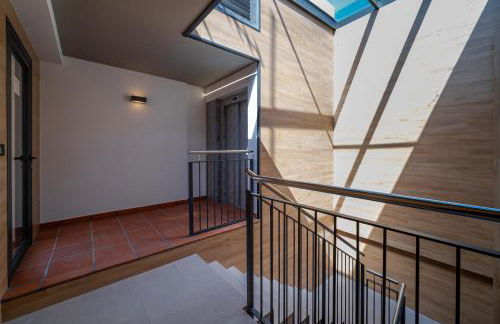 Limehome Barcelona Plaça Pirineus - Photo 94