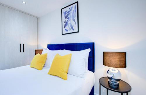 Hybrid Resi - Uxbridge, On-site car or van parking, near London Heathrow Airport - Photo 91