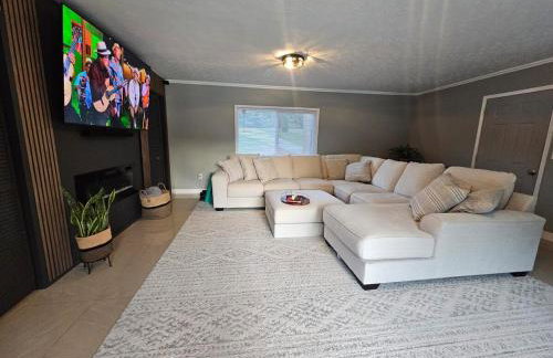 Fayetteville house on Acre, Pool, BBQ - Foto 1