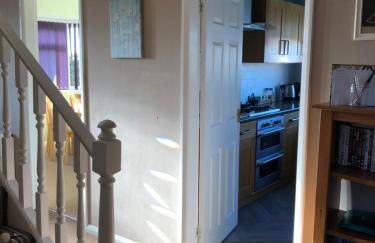 Number One - Fully Equipped Self Catering Four Bedroom House next to Dunedin, 15 mins to Spurn, 20 mins to Saltend, 12 mins to Easington - Foto 2