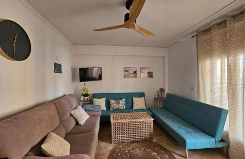 Apartamento en Primera Línea de Playa y Muy Céntrico - Foto 1