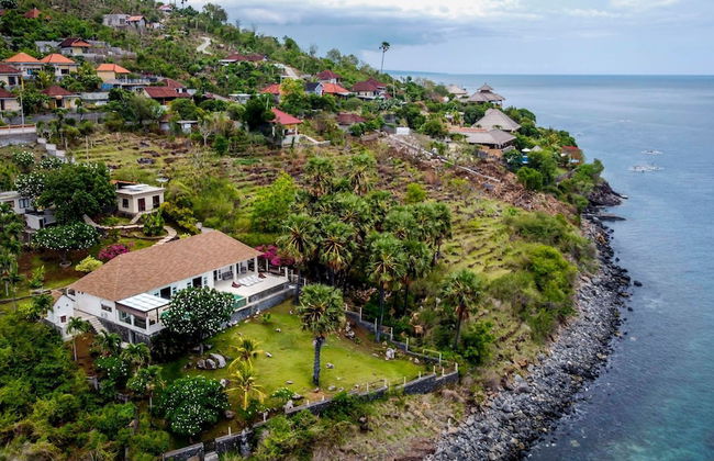 Villa Eden Roc by Alfred in Bali - Luxury Beachfront 3BR Villa With Infinity Pool Amed - Foto 32