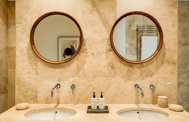 Mountain View Holiday Villa w Garden and Pool Iliwa - Foto 65