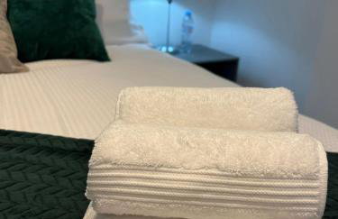 Charming Apartment in West Ealing, 12 Mins to Central London by Train, Free Parking, 8-Min Walk to Station - Foto 3