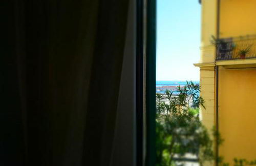 La Casa sulla Mattonata accogliente appartamento su una tipica creuza genovese con splendida vista e a pochi passi dalla Stazione Principe - Foto 16