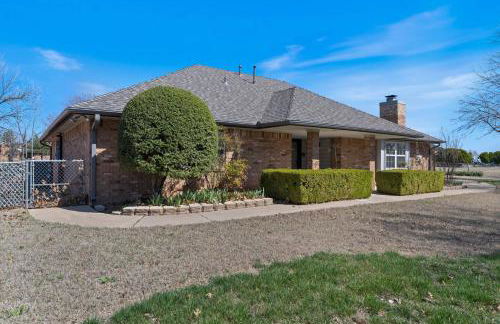 Just Like Home #15:Moore 5bd,4ba w/pool & hot tub - Photo 3