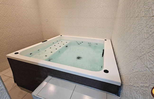 Vogue Jewelz Resident near MiracleGarden - Photo 28