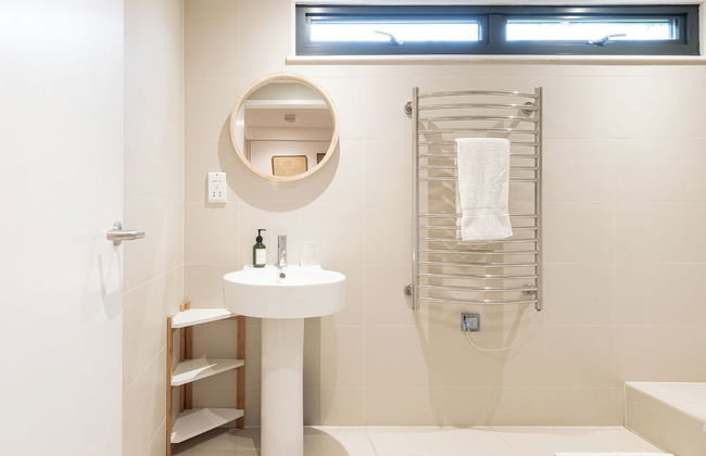 Parsons Pleck-6BD with Swimming Pool - Foto 24