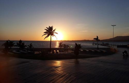 Próx Rodoviária, rua familiar tranquila, trabalho ou lazer! - Foto 19