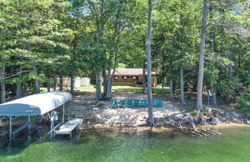 Lakeside Getaway with Hot Tub - Foto 28