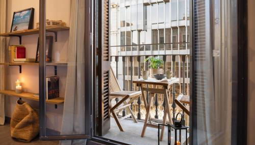Damar - 2 bedrooms and balcony in Eixample Dreta - Photo 3